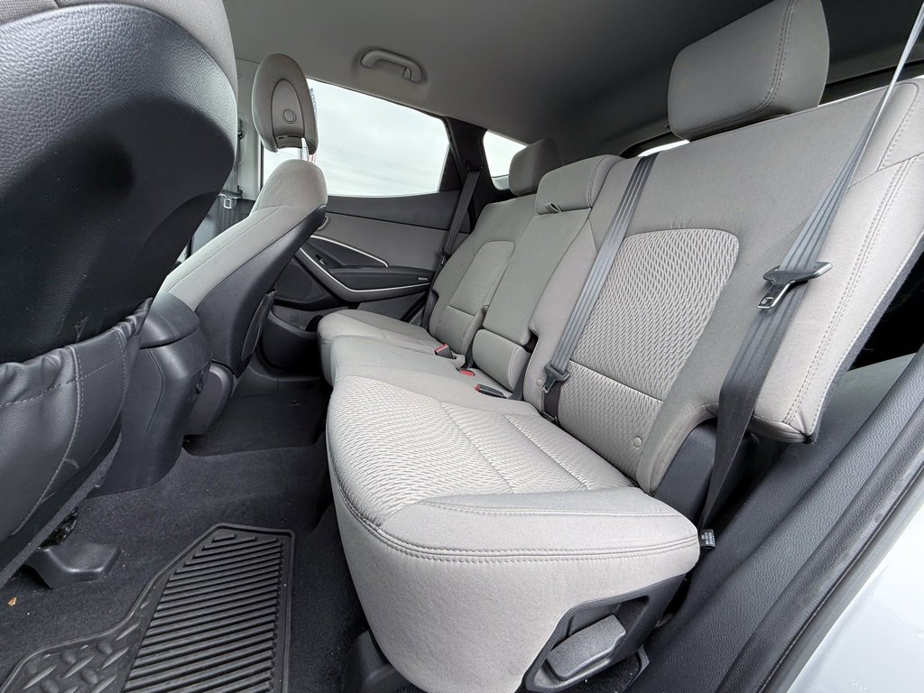 Used 2016 Hyundai Santa Fe Sport image 25