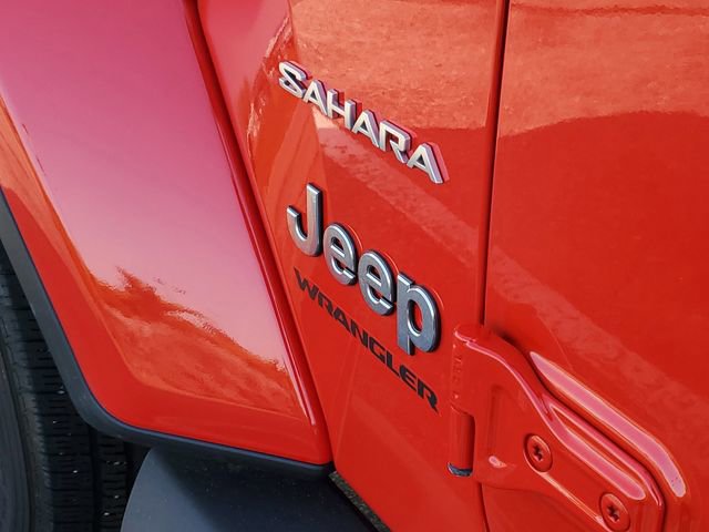 Used 2024 Jeep Wrangler Sahara image 11