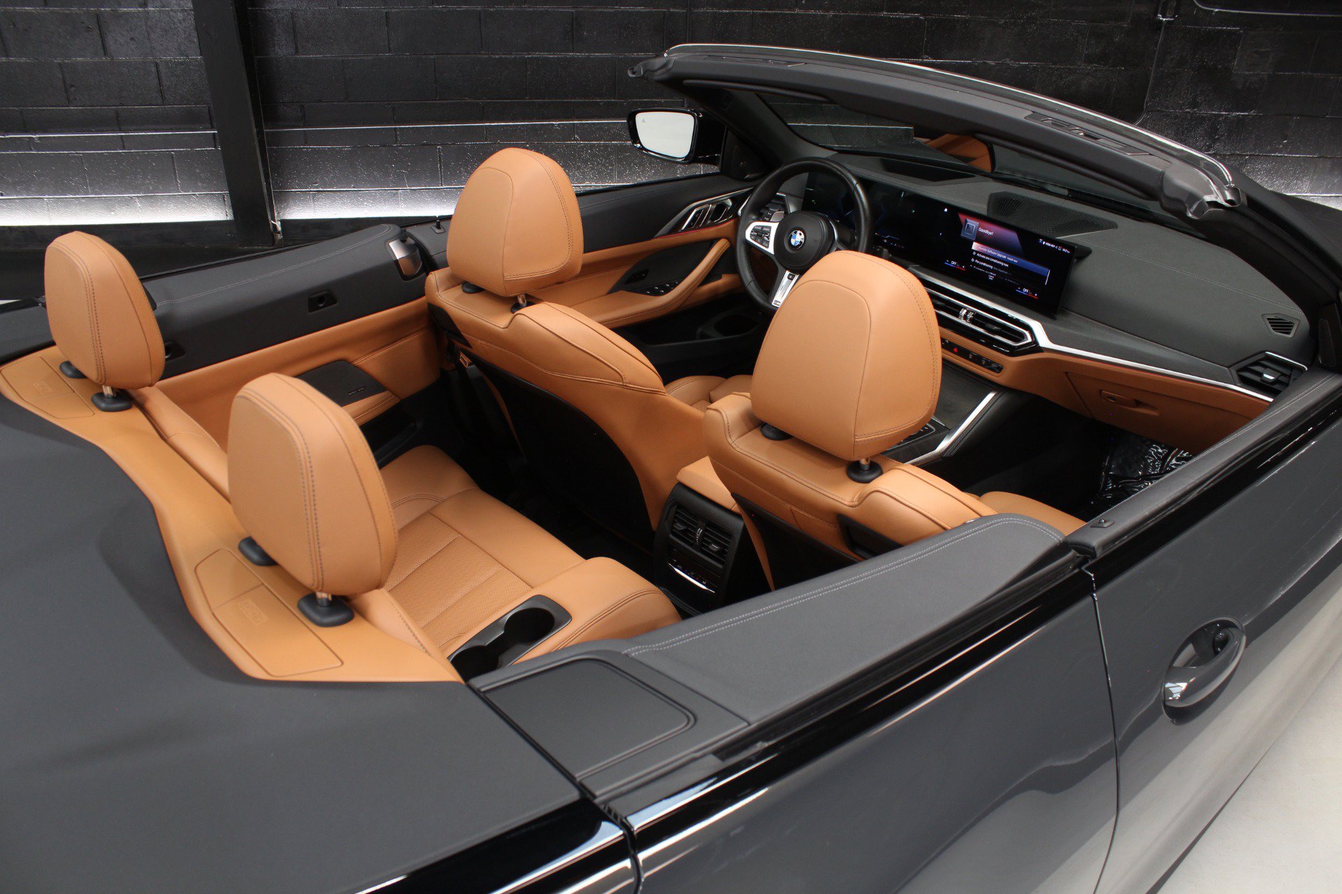Used 2024 BMW M440i Convertible w/ Premium Package RWD image 51