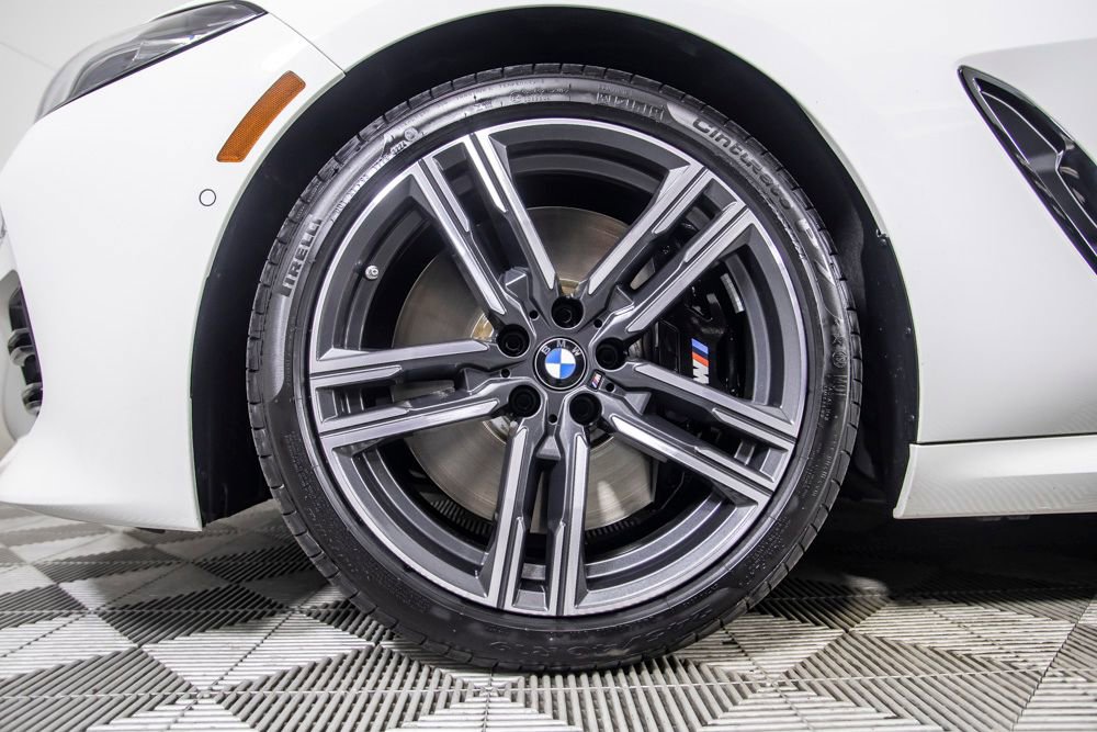 Used 2023 BMW 840i Convertible w/ M Sport Professional Package RWD image 39