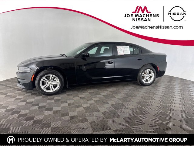 Used 2022 Dodge Charger SXT image 3