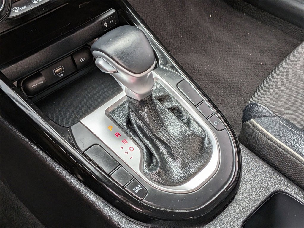 Used 2023 Kia Forte GT-Line w/ GT-Line Premium Package image 17