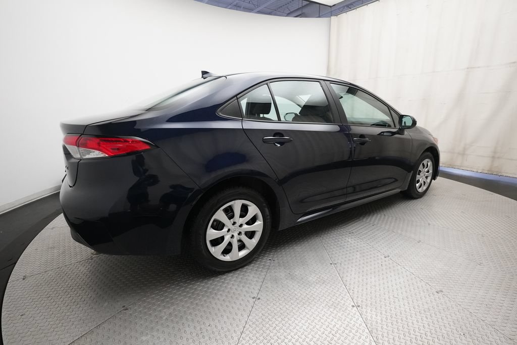 Used 2023 Toyota Corolla LE FWD image 33