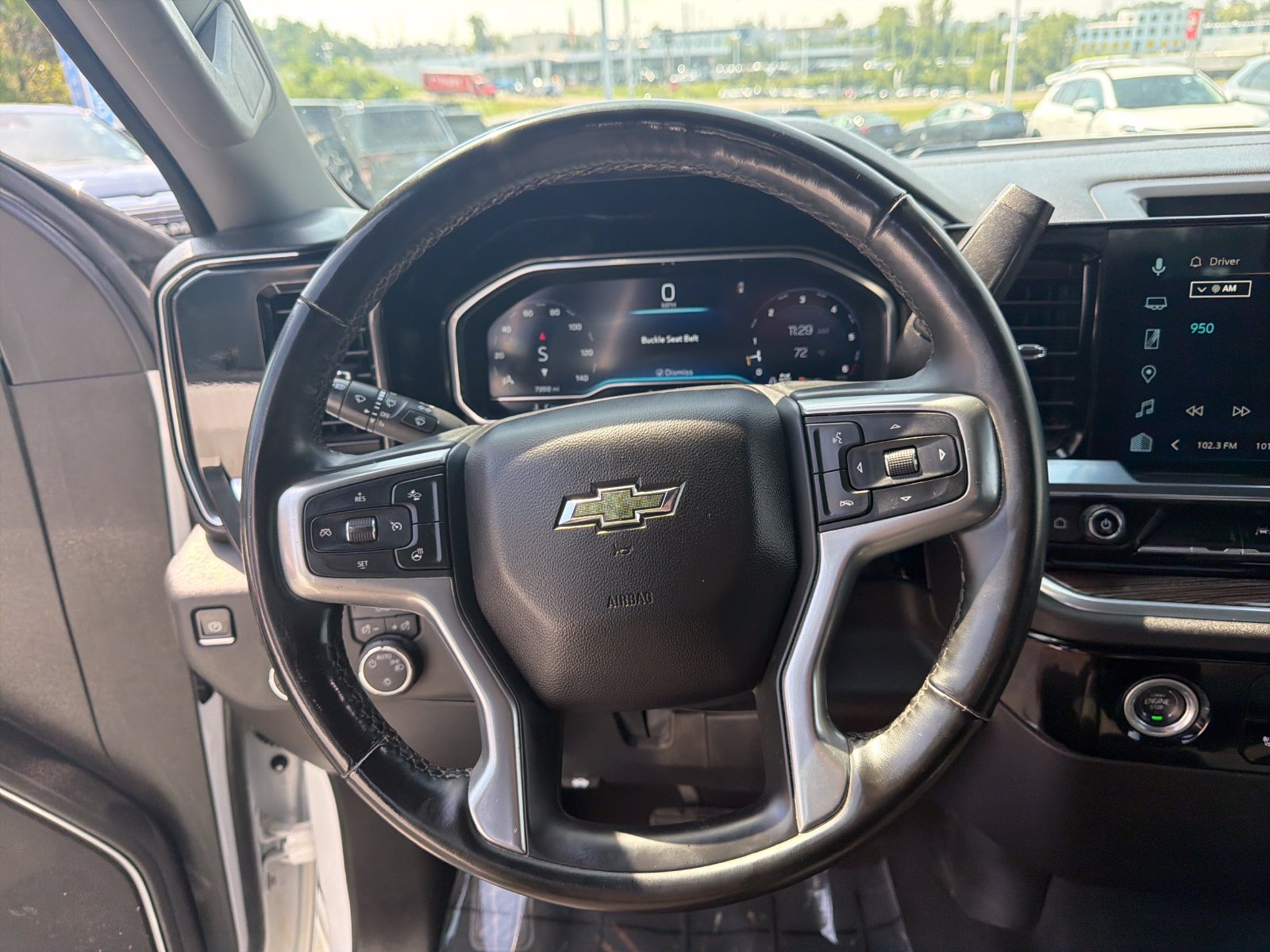 Used 2024 Chevrolet Silverado 1500 LT AWD/4WD image 15