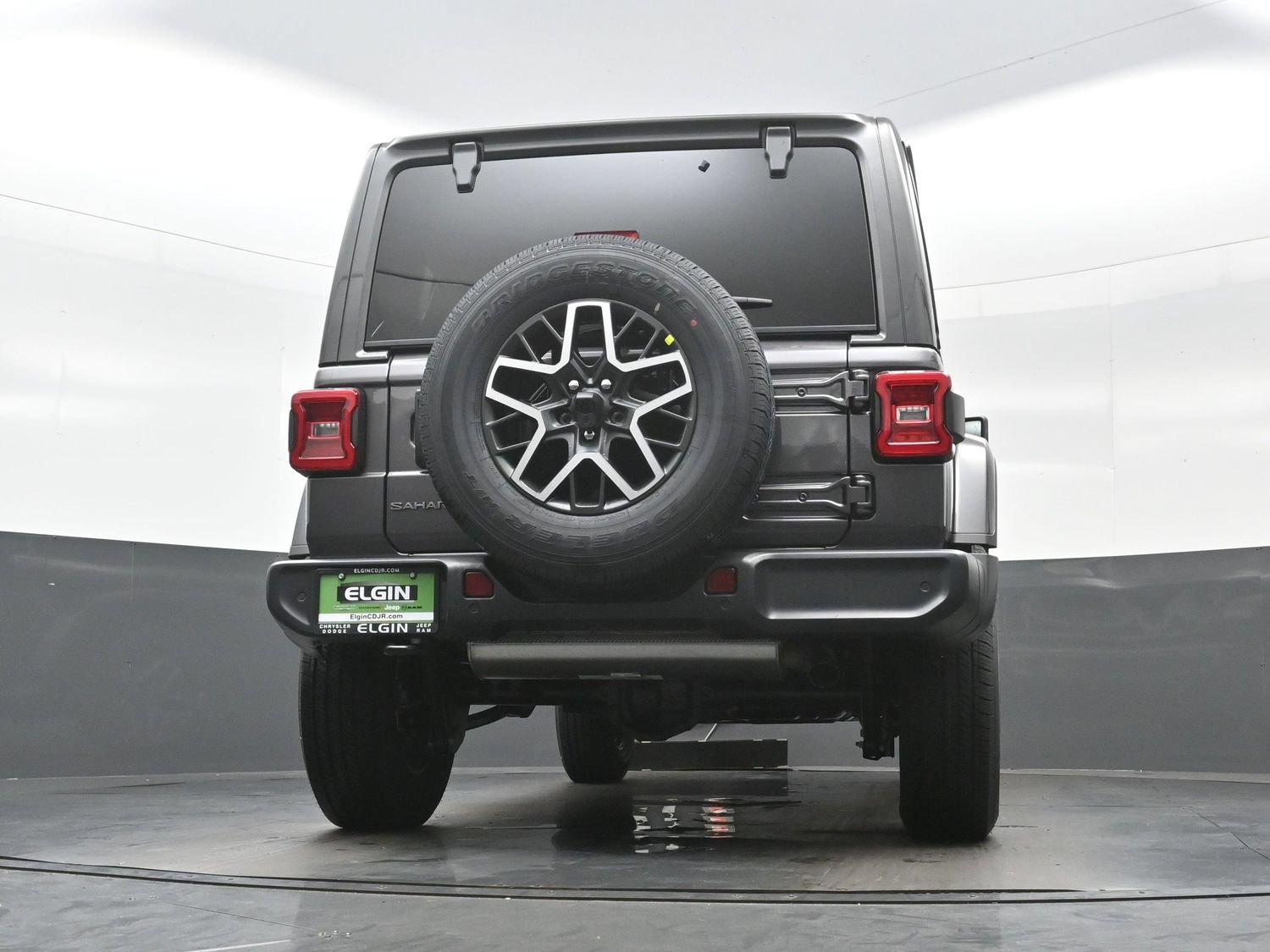New 2027 Jeep Wrangler Unlimited Sahara AWD/4WD image 17