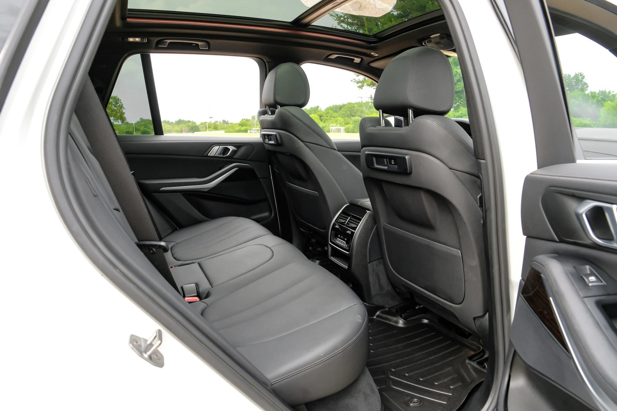 Used 2020 BMW X5 sDrive40i w/ Convenience Package RWD image 34