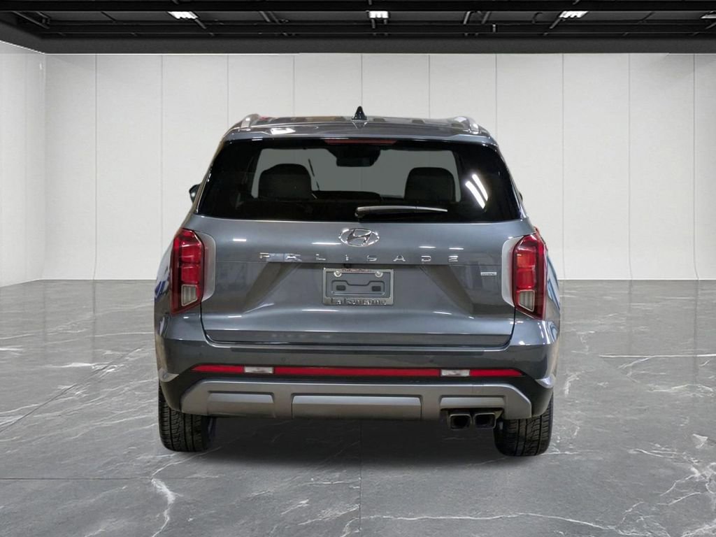 Used 2024 Hyundai Palisade Limited AWD/4WD image 4