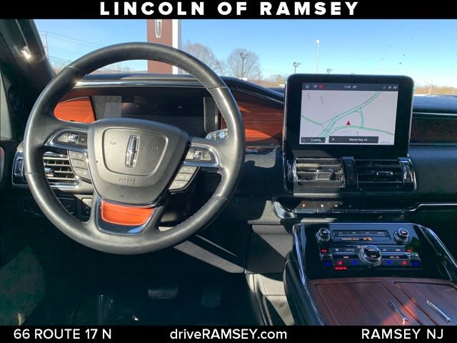 Used 2021 Lincoln Navigator Reserve w/ Luxury Package image 24
