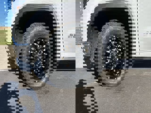 Certified 2024 GMC Sierra 1500 SLT image 26