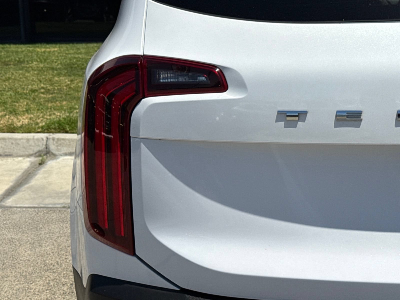 Used 2021 Kia Telluride EX w/ EX Premium Package FWD image 11