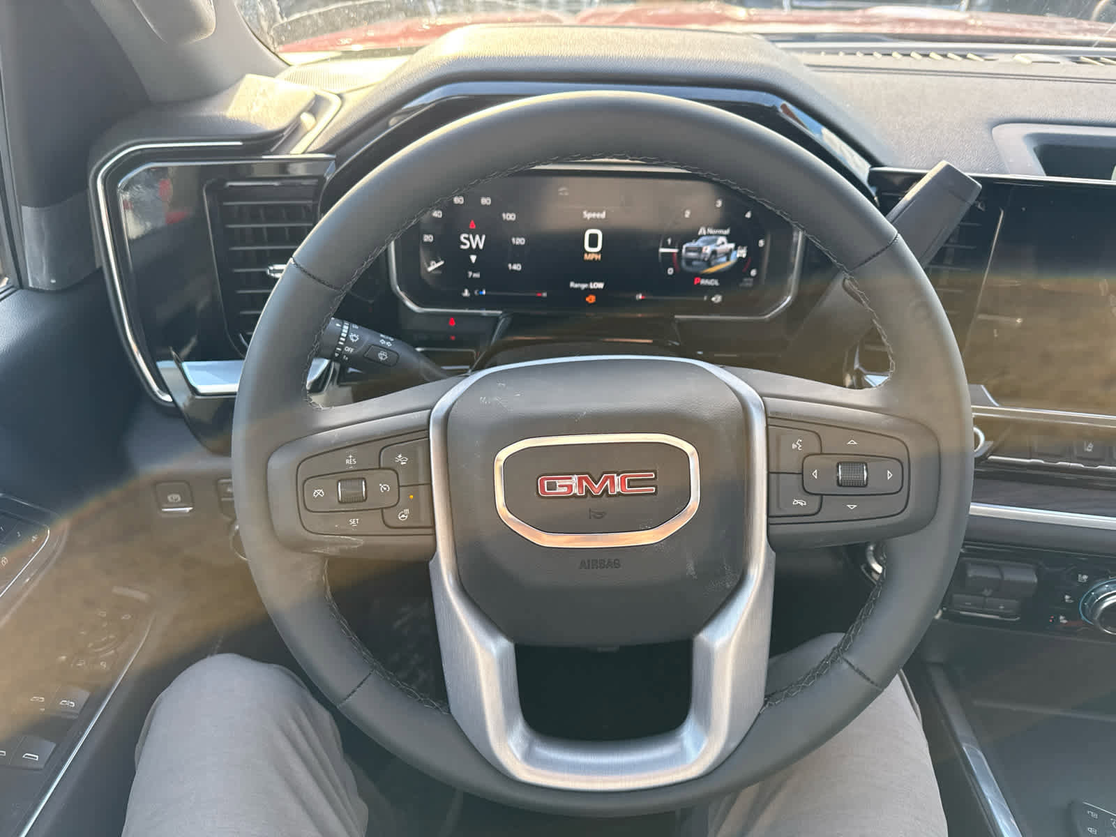 New 2026 GMC Sierra 2500 SLT w/ SLT Premium Package image 19