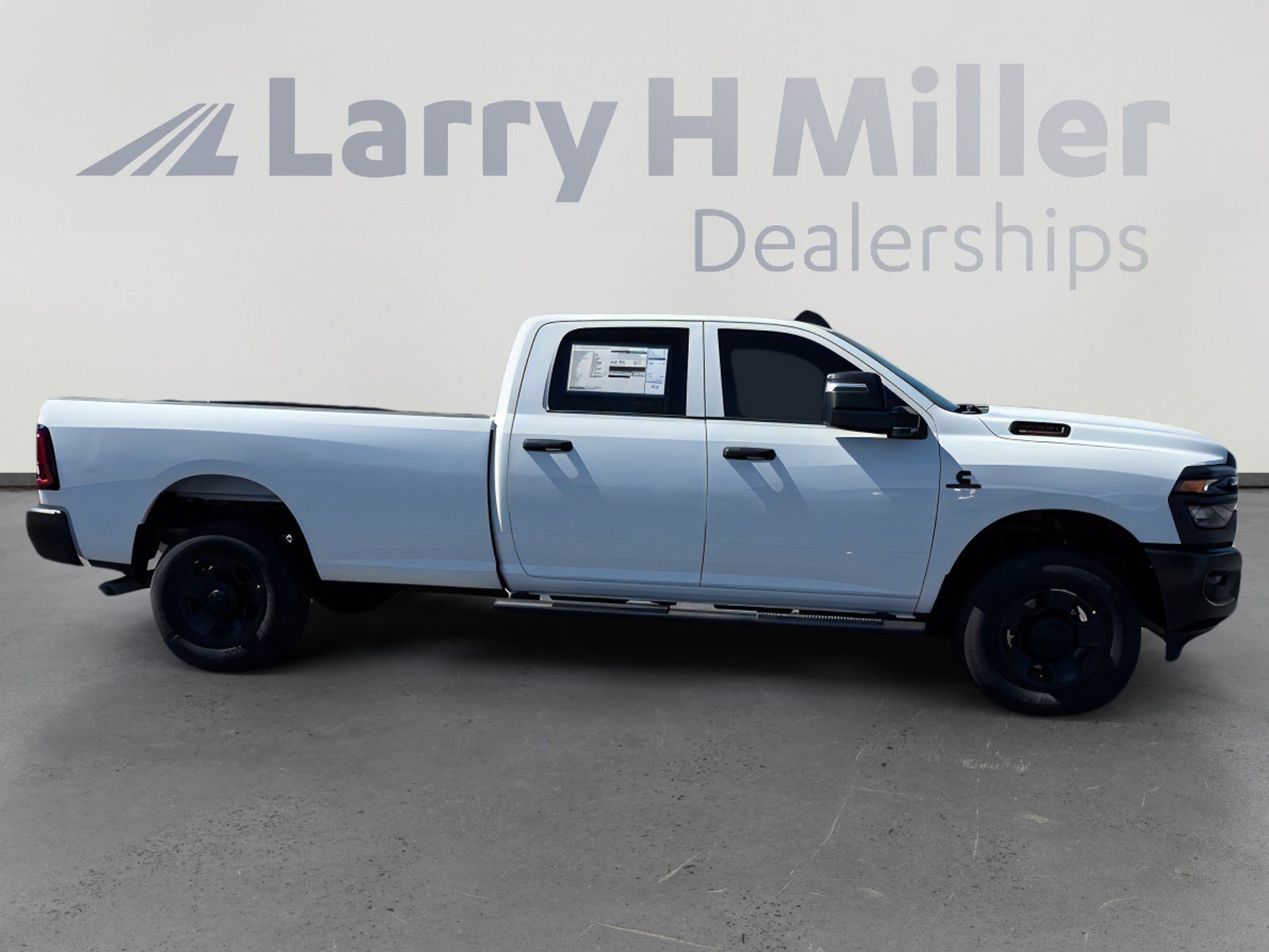 New 2026 RAM 3500 Tradesman AWD/4WD image 7
