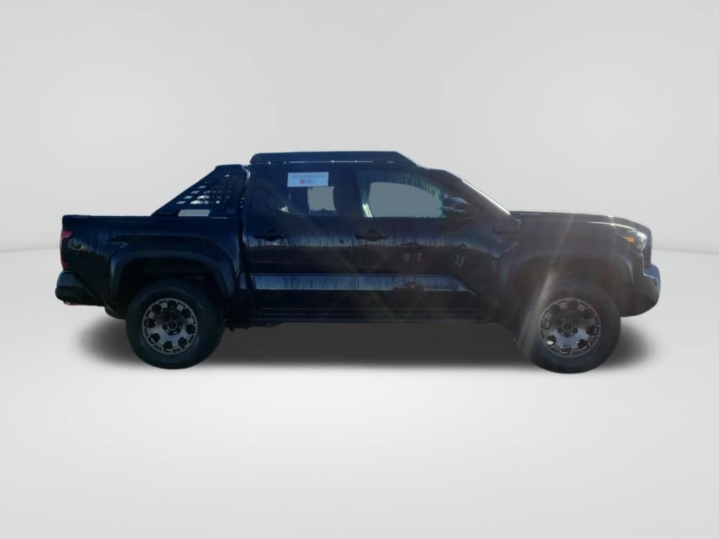 Certified 2025 Toyota Tacoma Trailhunter image 14