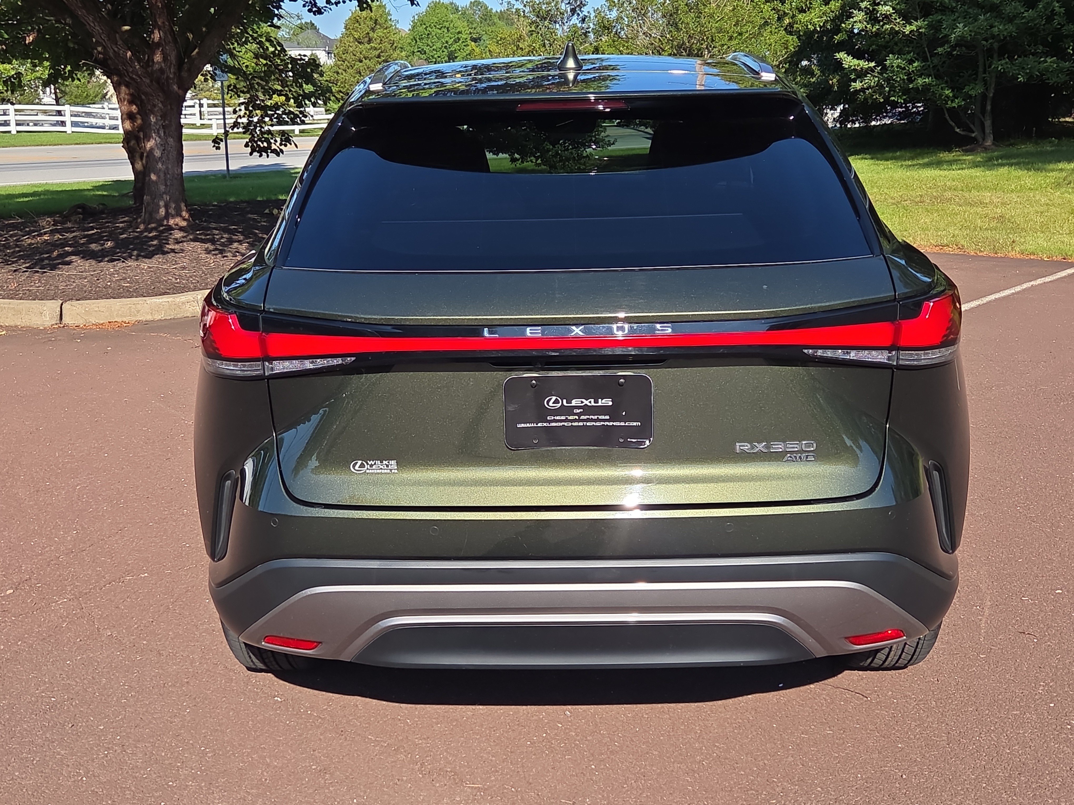 Certified 2024 Lexus RX 350 Premium w/ Cold Area Package AWD/4WD image 4