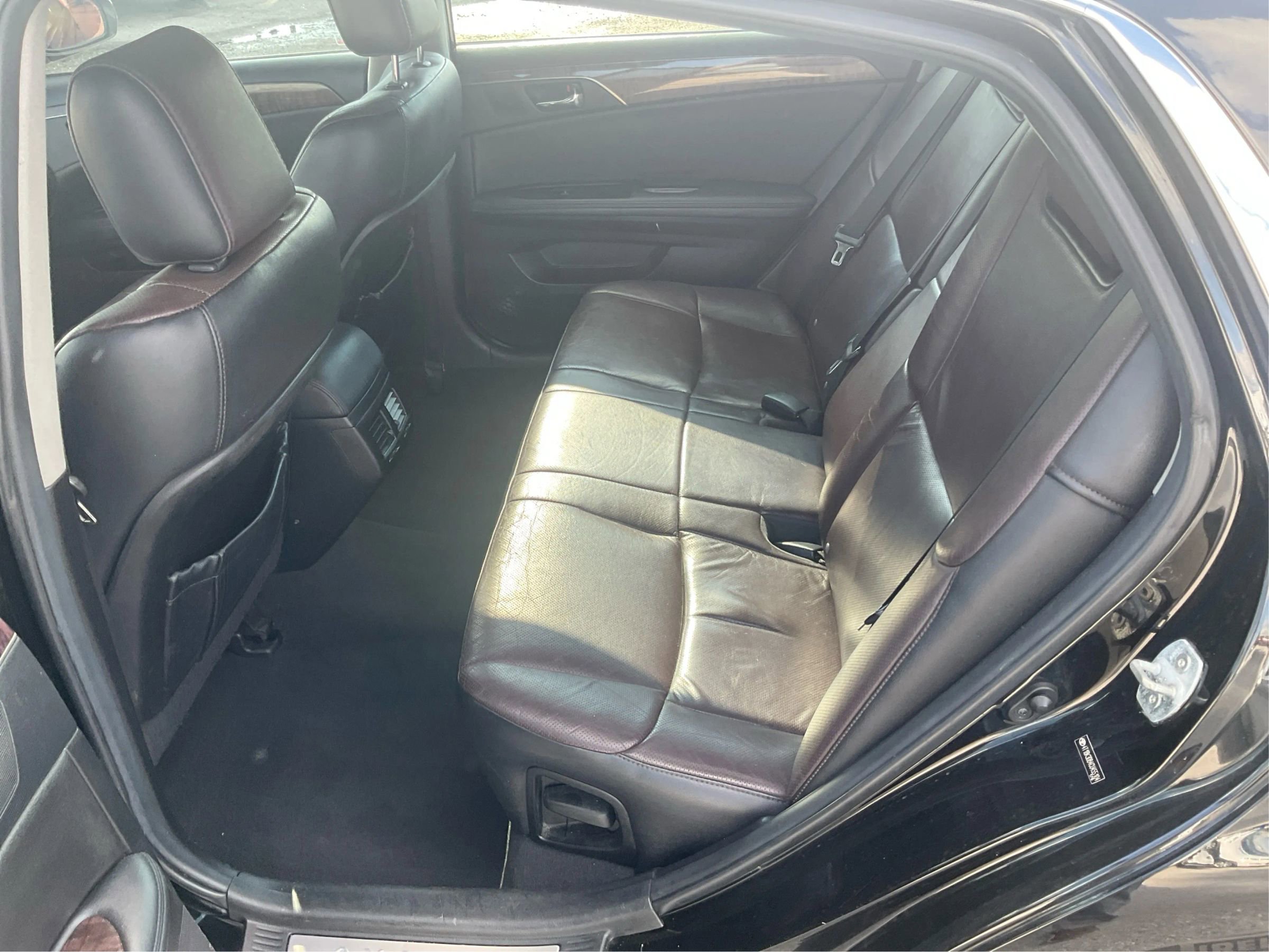 Used 2012 Toyota Avalon Limited image 10