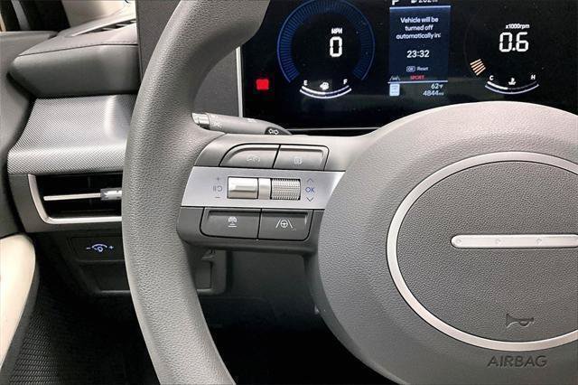 New 2025 Hyundai Sonata SE FWD image 19