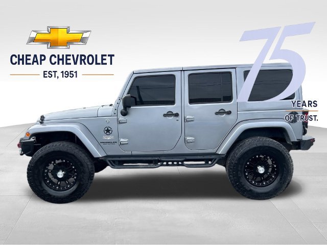 Used 2014 Jeep Wrangler Unlimited Sahara w/ Max Tow Package AWD/4WD image 2