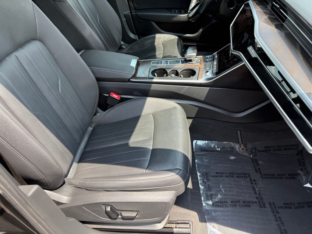 Used 2022 Audi A6 2.0T Premium w/ Black Optic Sport Package AWD/4WD image 30