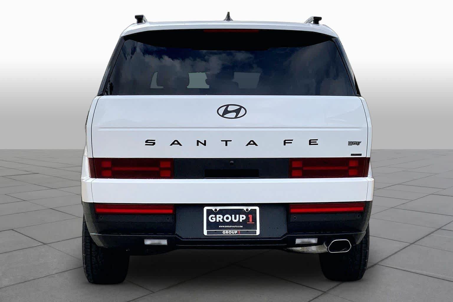 New 2027 Hyundai Santa Fe XRT AWD/4WD image 4