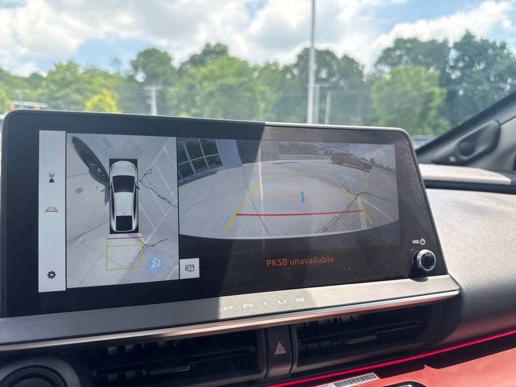 Used 2024 Toyota Prius Prime Premium w/ Advanced Technology Package FWD image 22