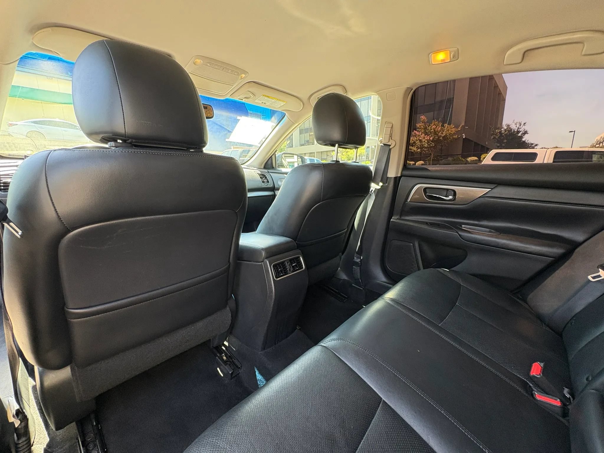 Used 2013 Nissan Altima 2.5 SL FWD image 12