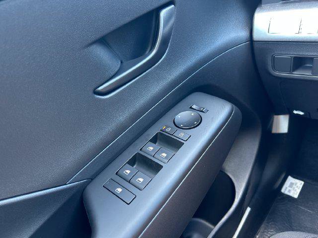 New 2027 Hyundai Kona SEL Sport AWD/4WD image 11