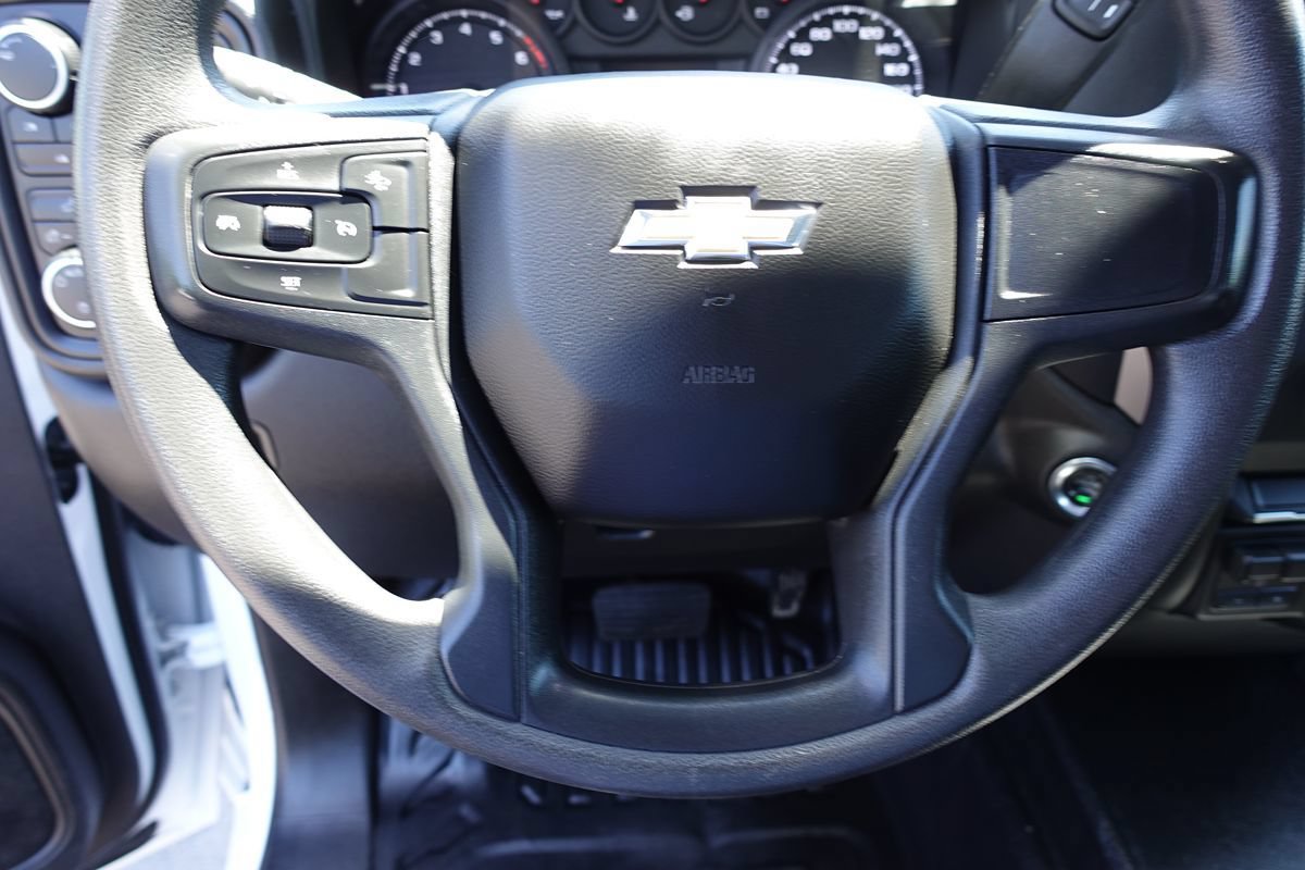 Used 2025 Chevrolet Silverado 2500 W/T AWD/4WD image 45
