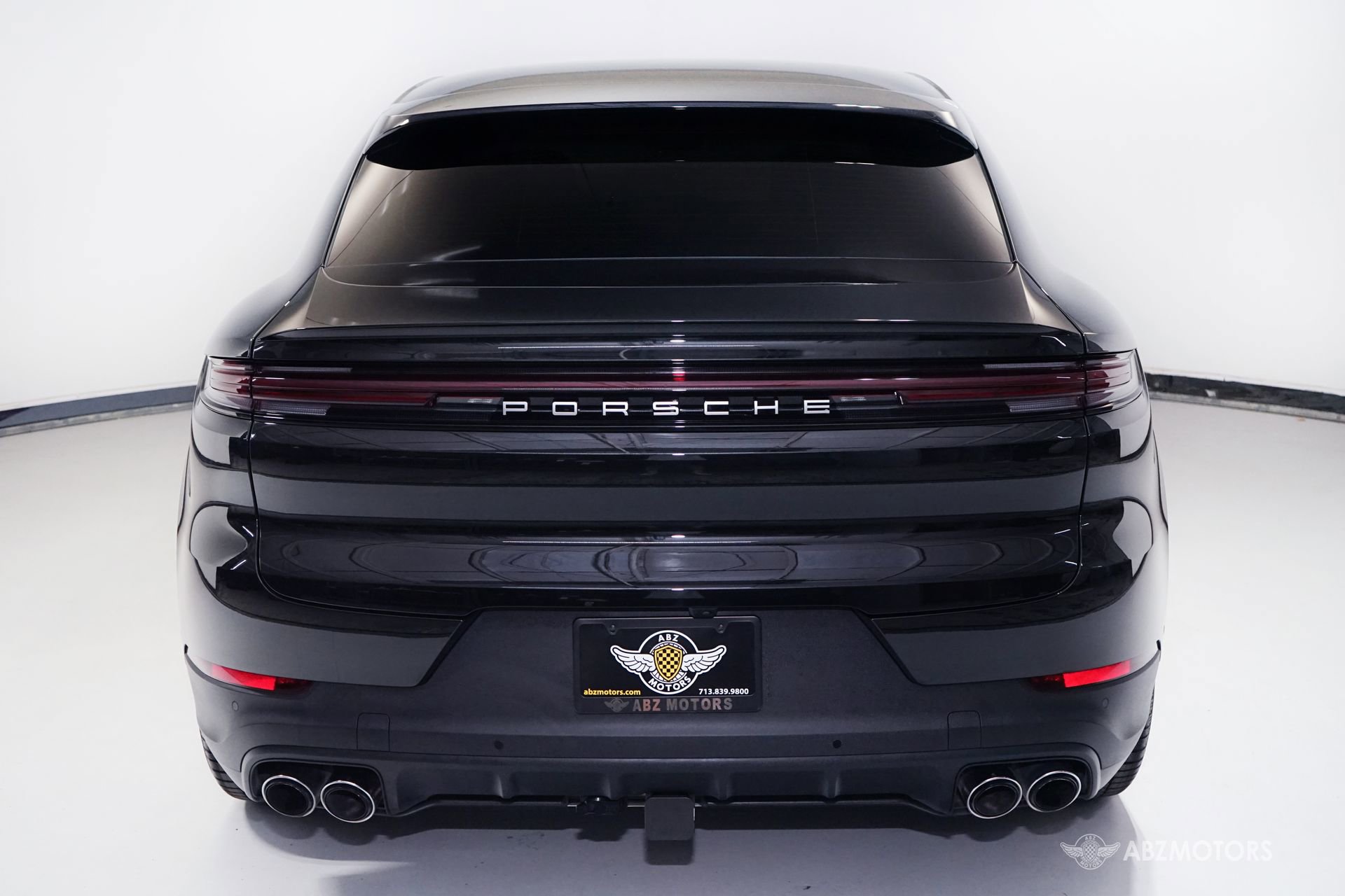 Used 2026 Porsche Cayenne Coupe w/ Premium Package Plus AWD/4WD image 8