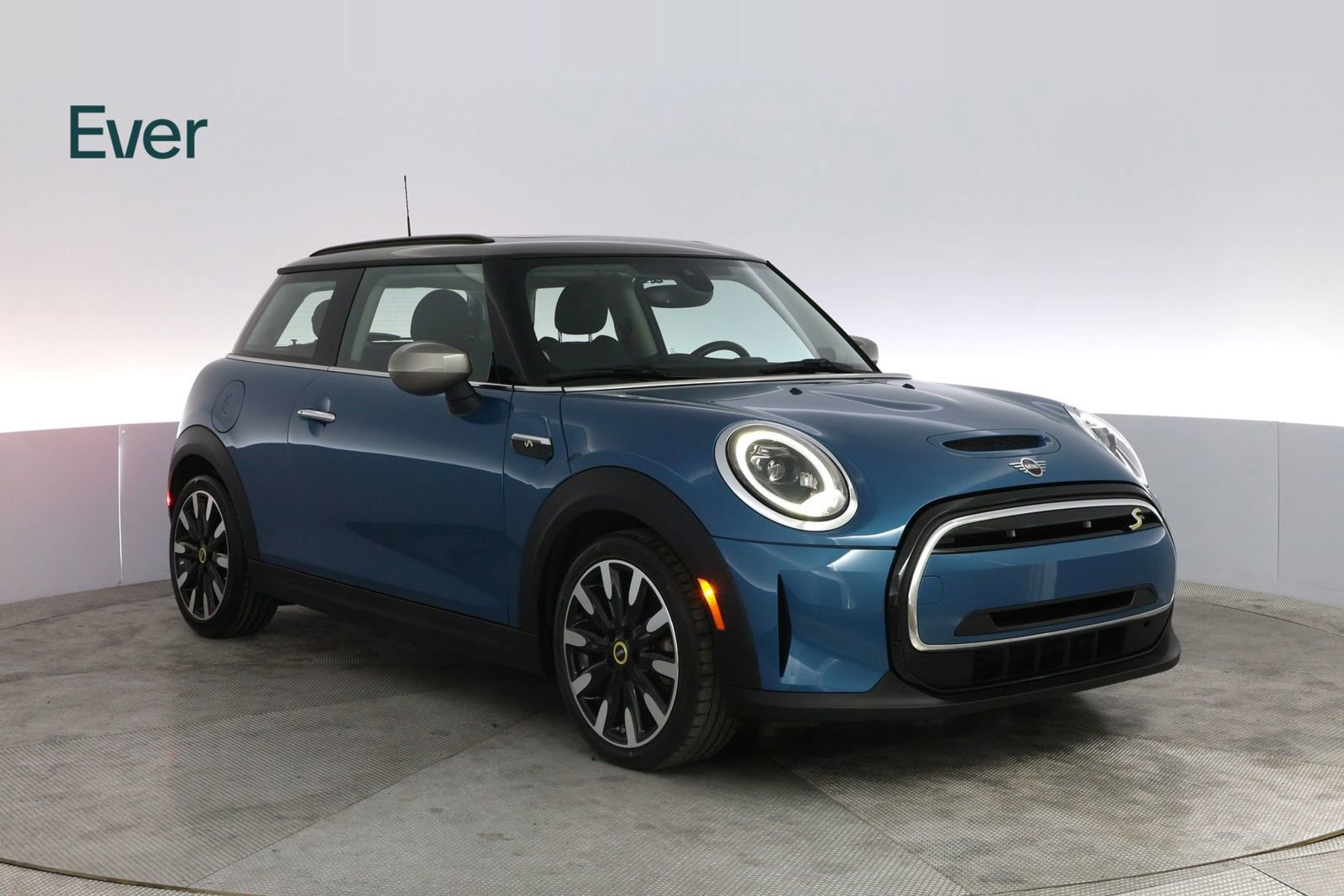 Used 2024 MINI Cooper SE image 13