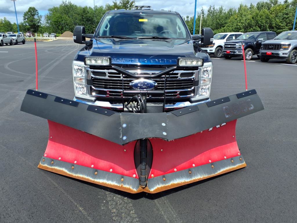 Used 2024 Ford F350 XLT w/ FX4 Off-Road Package AWD/4WD image 9