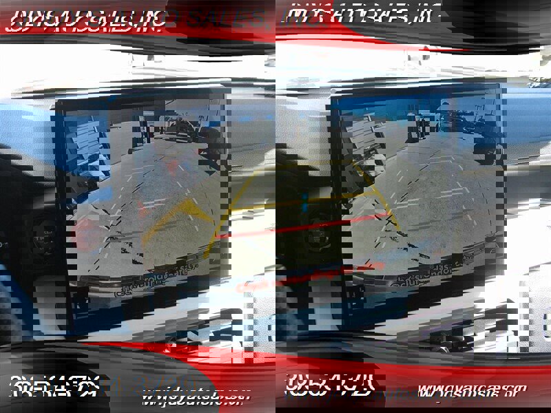 Used 2024 Toyota Tacoma TRD Off-Road image 18