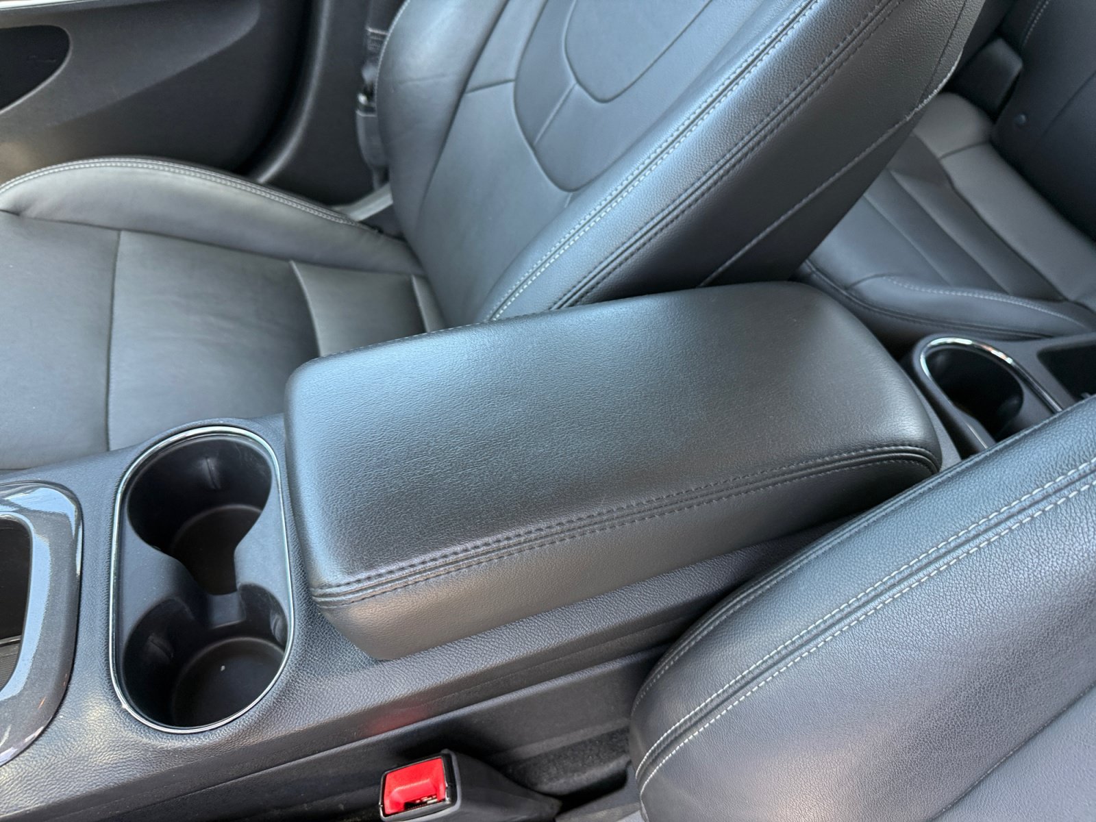 Used 2013 Chevrolet Volt Premium w/ Premium Trim Package FWD image 14