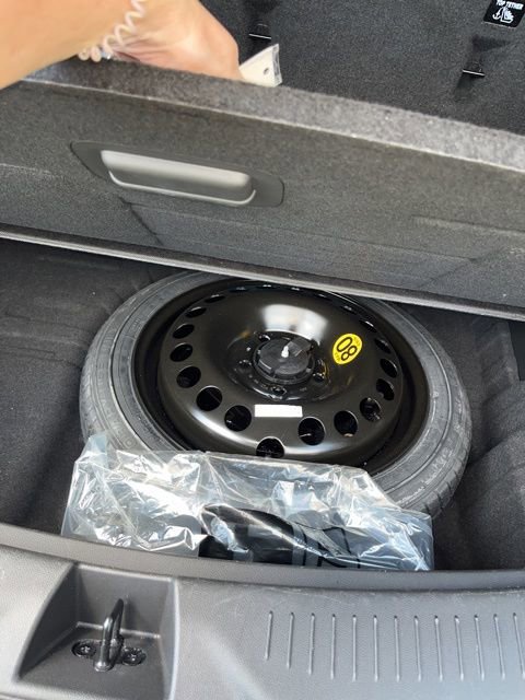 Used 2022 Buick Encore GX Essence image 25