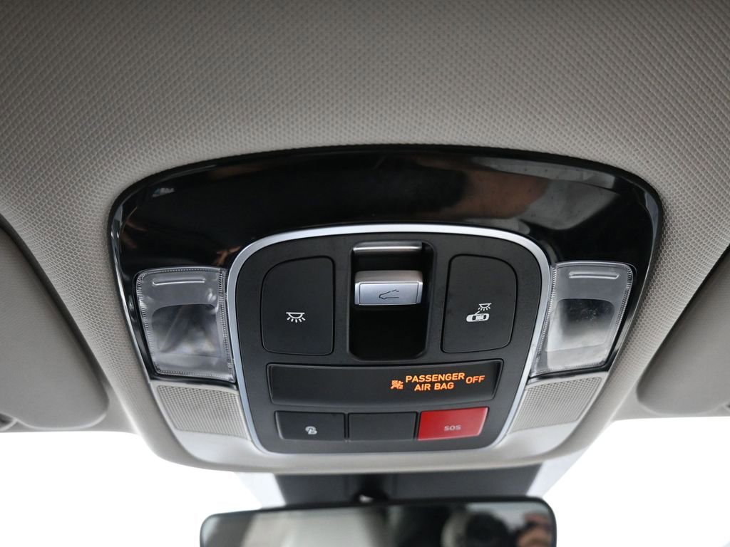 Certified 2023 Hyundai Tucson Limited AWD/4WD image 17