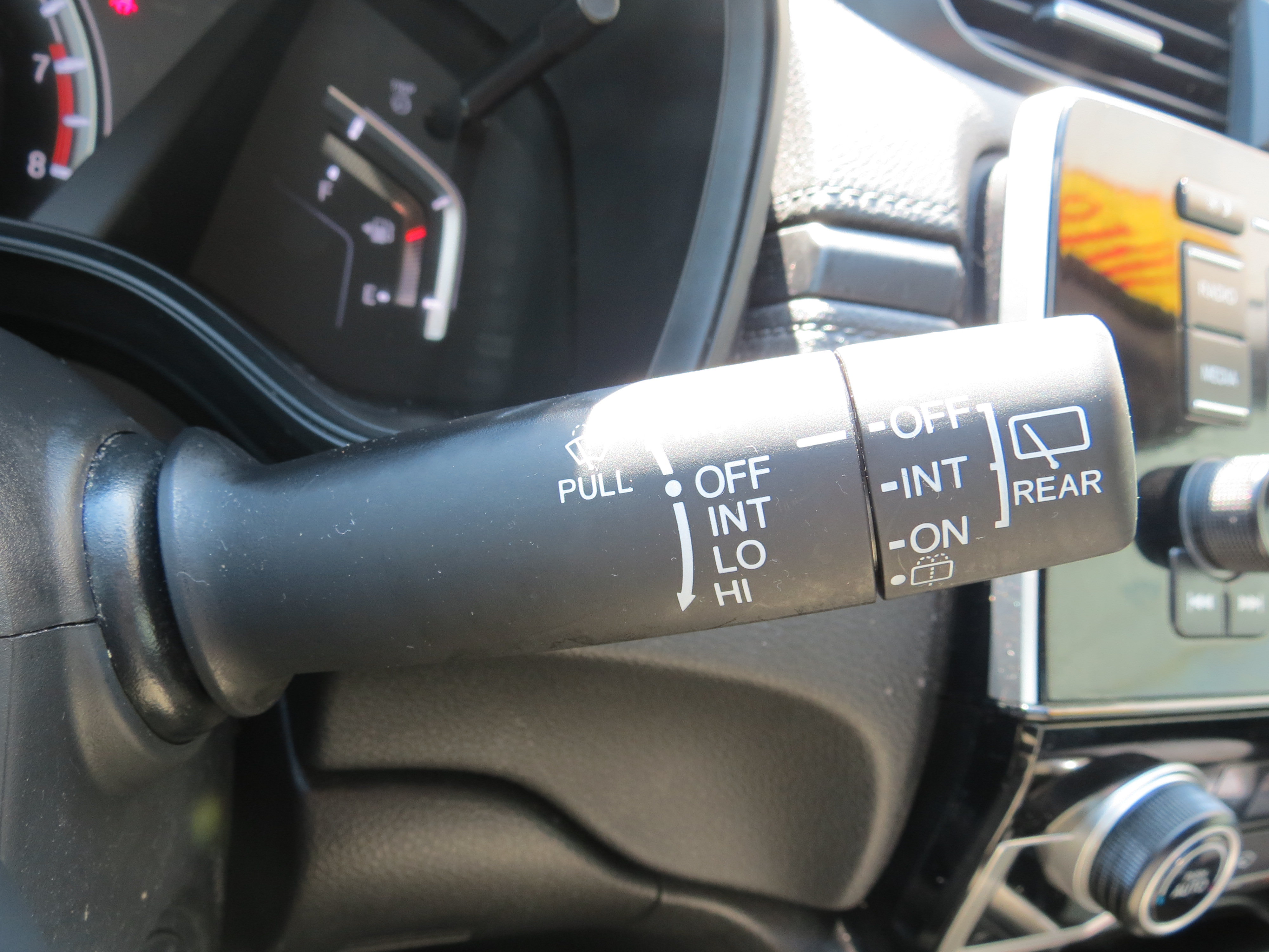 Used 2018 Honda CR-V LX image 17