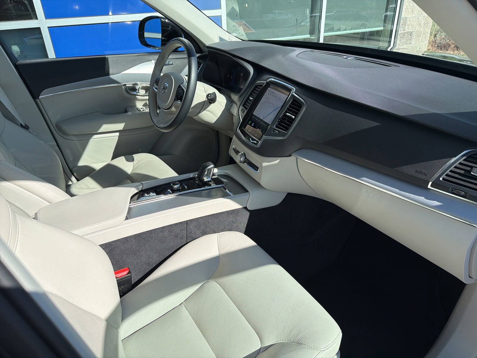 Used 2023 Volvo XC90 B5 Core w/ Protection Package Premier AWD/4WD image 27