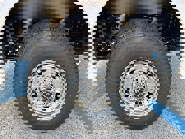 New 2026 Ford F250 XL w/ XL Chrome Package image 4
