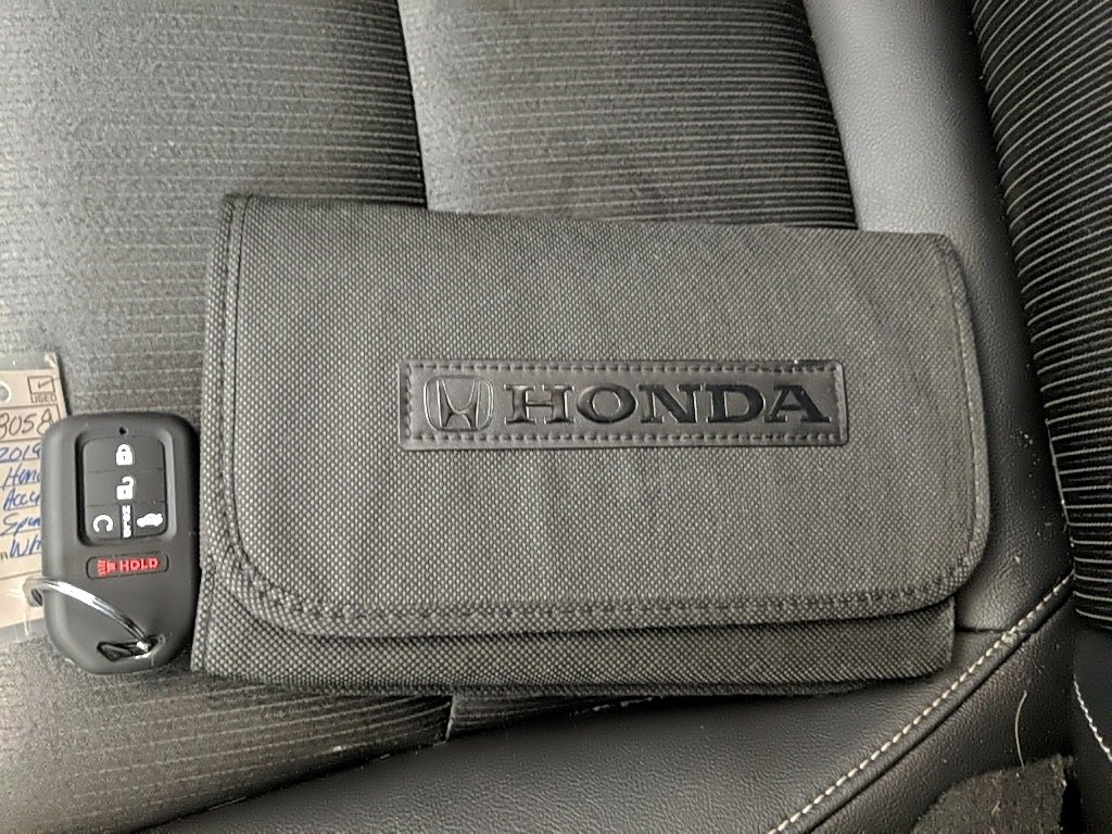 Used 2019 Honda Accord Sport image 25
