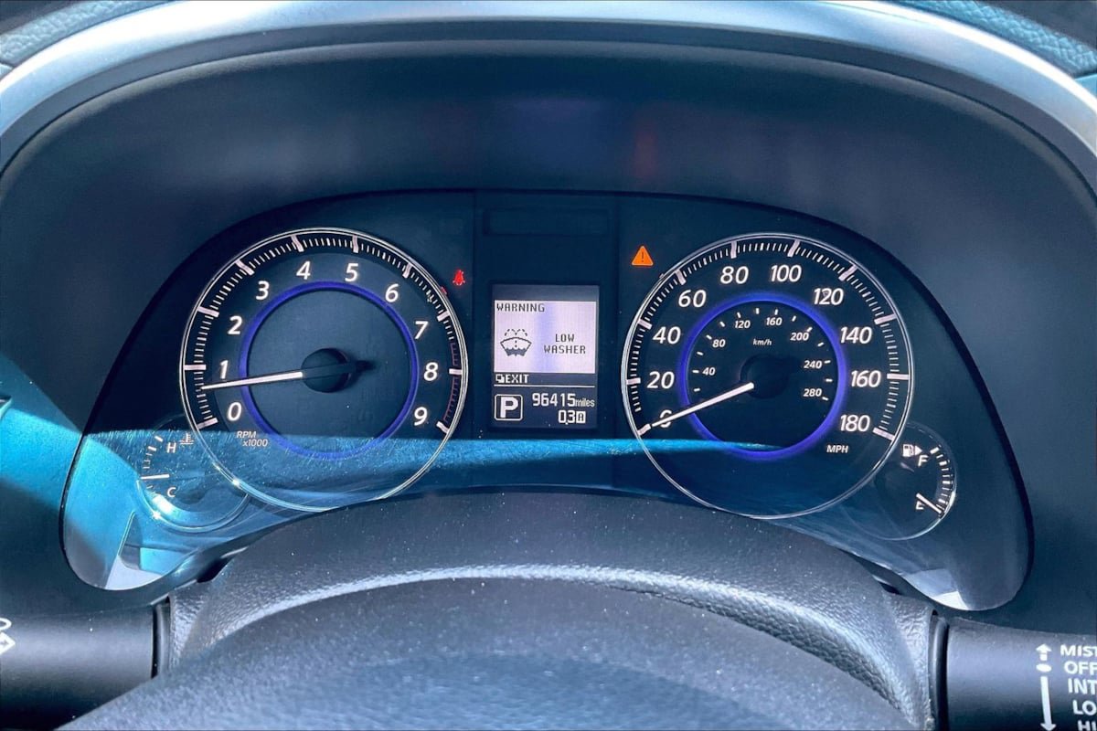 Used 2017 INFINITI QX70 AWD w/ Premium Package image 20