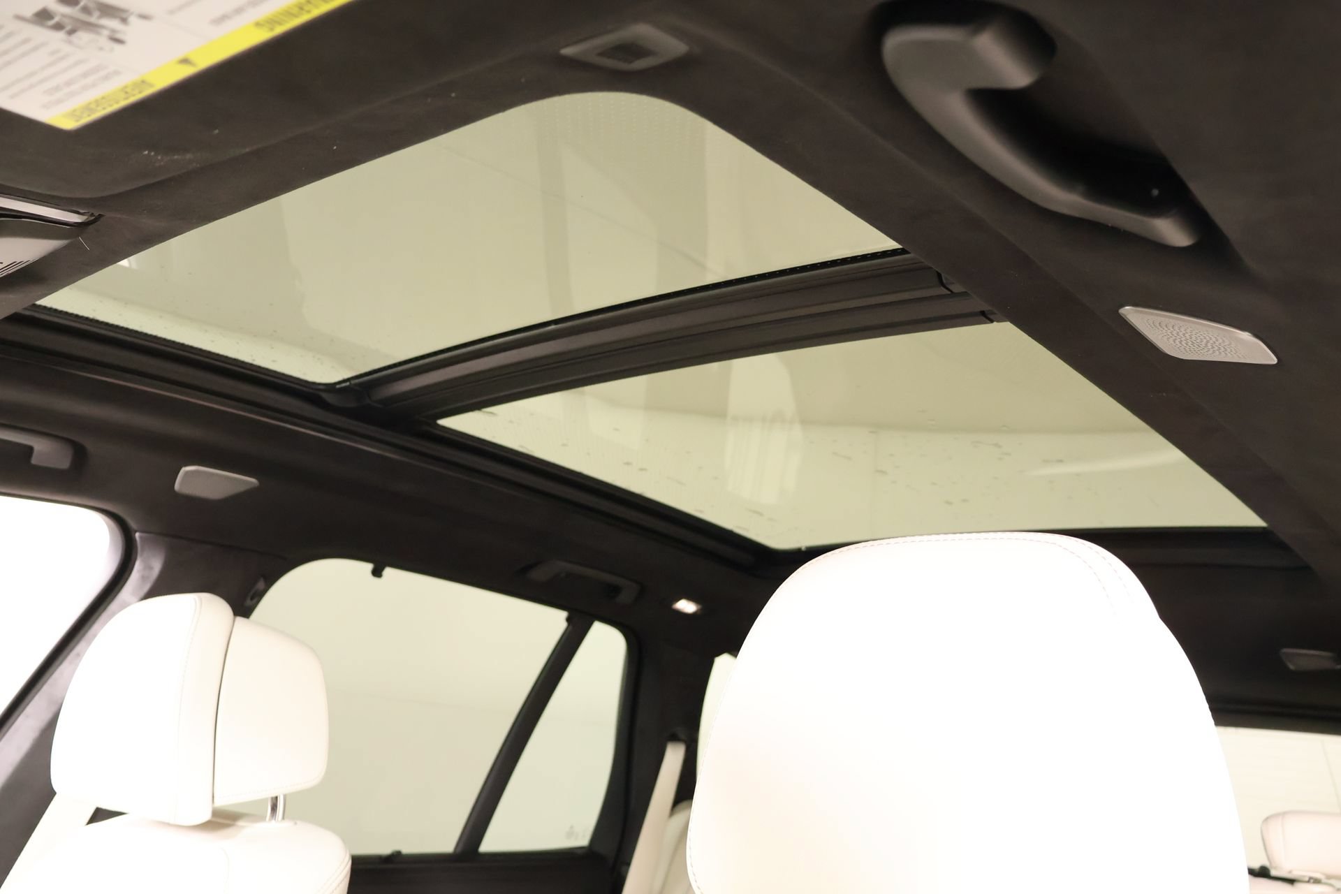 New 2026 BMW X5 M60i AWD/4WD image 16