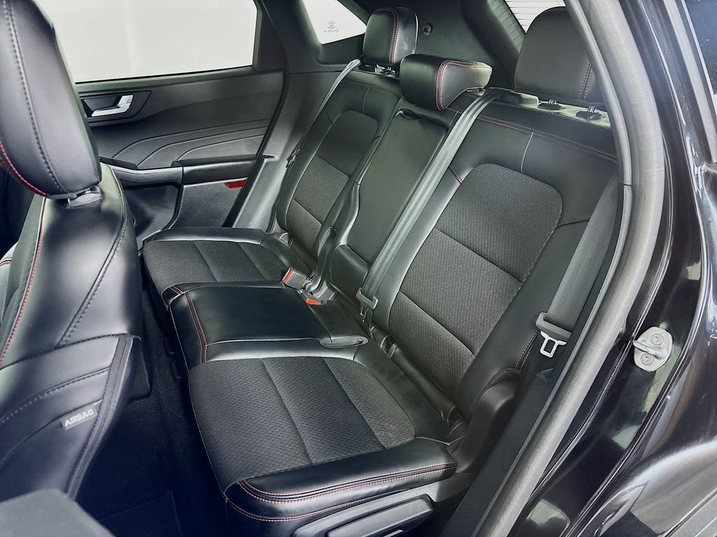 Used 2025 Ford Escape ST-Line FWD image 20