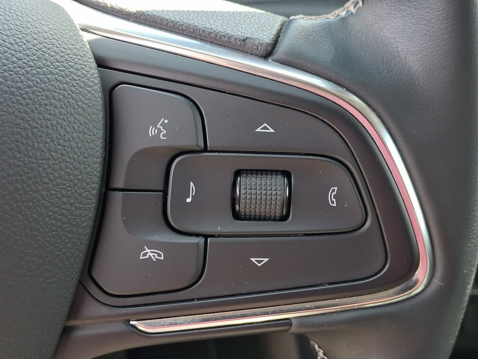 Used 2024 Buick Encore GX Preferred w/ Comfort Package FWD image 22