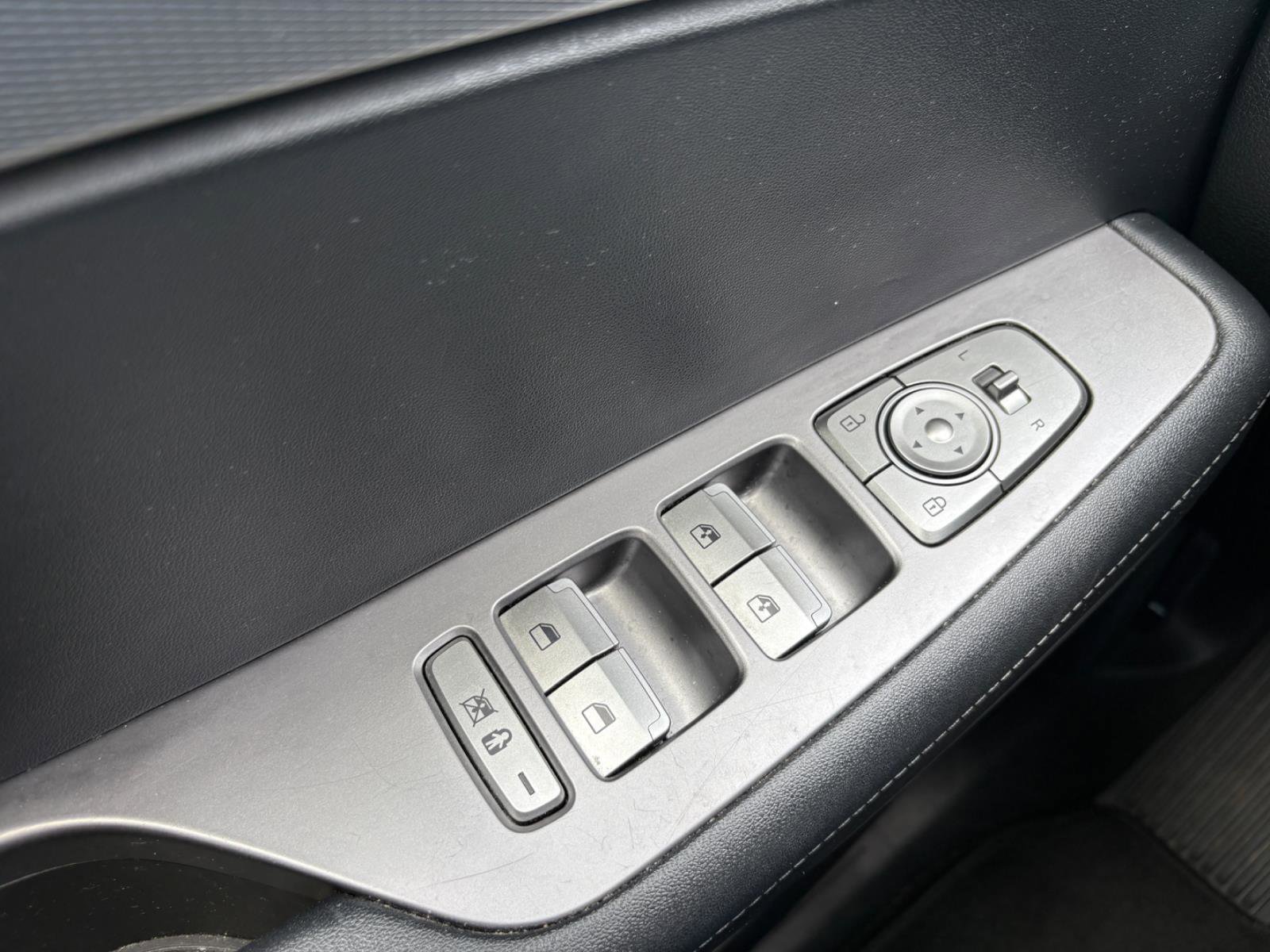 Used 2022 Hyundai Palisade SEL w/ Convenience Package FWD image 33