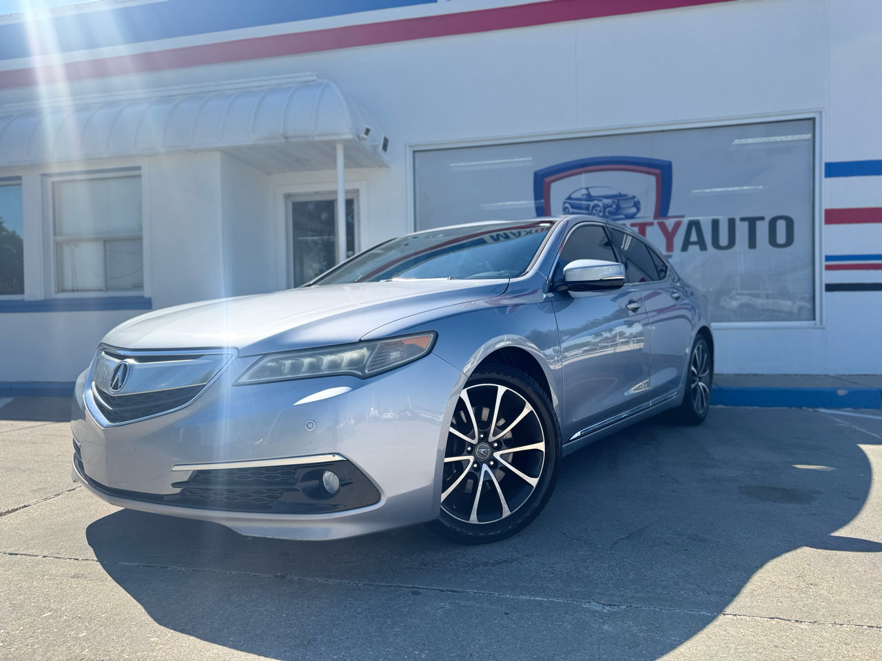 Used 2015 Acura TLX V6 w/ Advance Package image 2