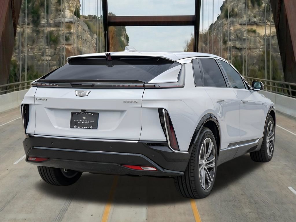 New 2026 Cadillac Lyriq Luxury w/ LPO, Floor Liner Package AWD/4WD image 8
