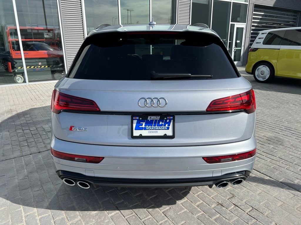 Used 2024 Audi SQ5 Premium Plus w/ Premium Plus Package image 4