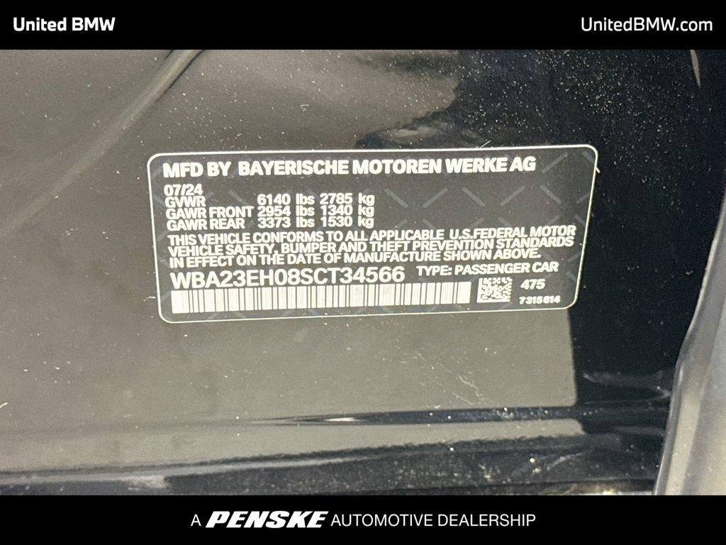 Certified 2025 BMW 740i w/ Premium Package RWD image 22
