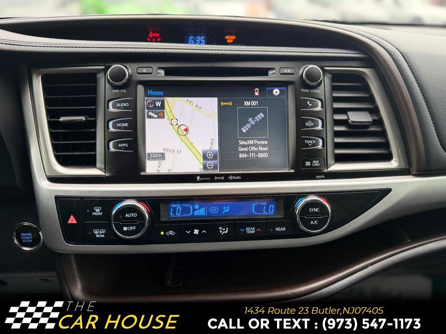 Used 2018 Toyota Highlander XLE w/ Protection Package #3 AWD/4WD image 28