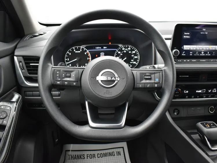 Used 2024 Nissan Rogue SV image 20
