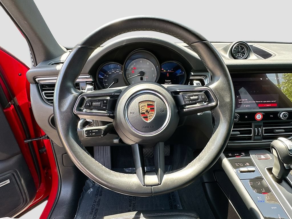 Certified 2022 Porsche Macan S AWD/4WD image 12